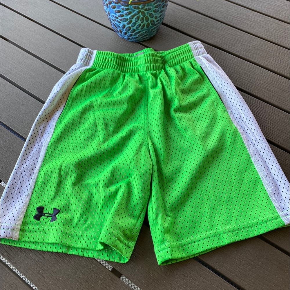 Boys Under Armour shorts